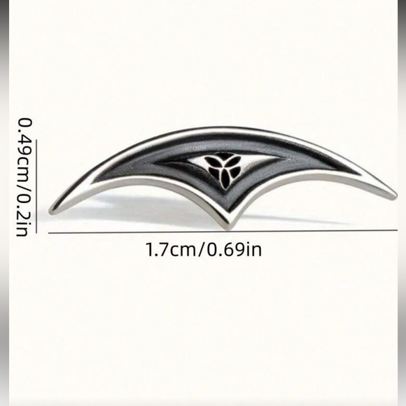 Silver Ear unique Cuff R298 - Picture 3 of 3